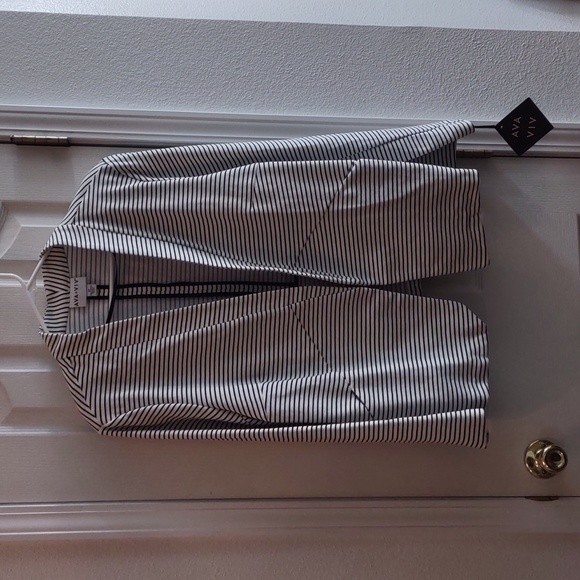 Black and White Ava & Viv jacket - Picture 1 of 4